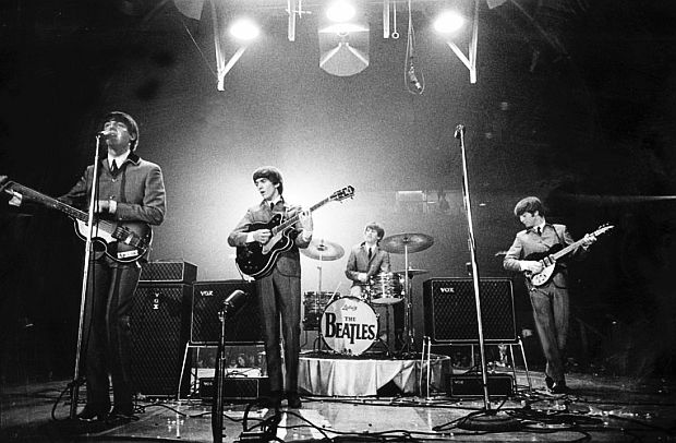 The Beatles’ February 11, 1964 concert at the Washington Coliseum indoor arena in Washington, D.C.,  their first ever live U.S. concert performance. Photo: Rowland Scherman, http://www.snapstour.com/
