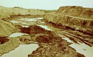 1969's “Ravaged Earth” film showing strip mined lands & environmental dmage in Perry County, Ohio. 
