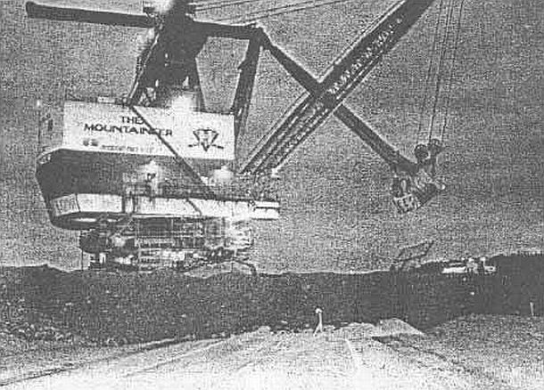 Jan 4, 1973: The Mountaineer earth-moving shovel makes the transit across I-70 near Hendrysburg, Ohio, on its journey south through Belmont County to help strip mine coal lands owned by Hanna Coal Co. near Barnesville. 
