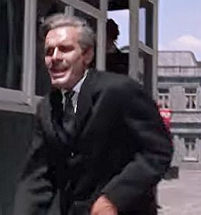 Having exited the streetcar, Zhivago then tries to run after Lara, just ahead, attempting to catch up to her...