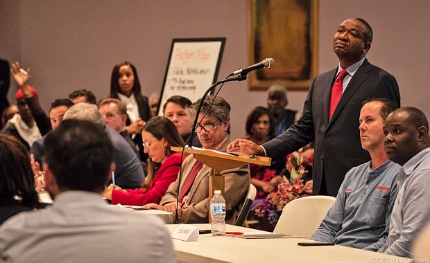 February 2020. Louisiana state Senator, Cleo Fields (D-Baton Rouge), center right, at community meeting he organized at Star of Bethlehem Baptist Church in Baton Rouge to discuss the February fire at the complex. Photo, Julie Dermansky.