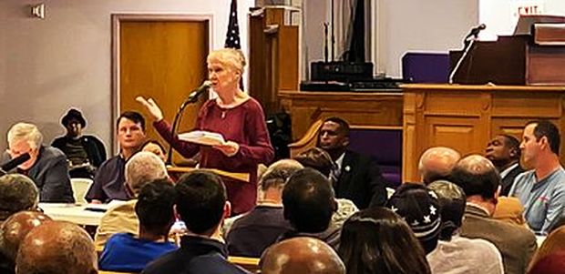 February 2020. Wilma Subra, a technical advisor to the Louisiana Environmental Action Network, reporting at the community meeting on ExxonMobil data sent to LDEQ on chemical releases from the February fire. Photo, Julie Dermansky.